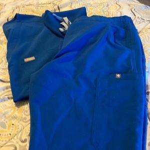 Figs Women's Scrub Set in Blue